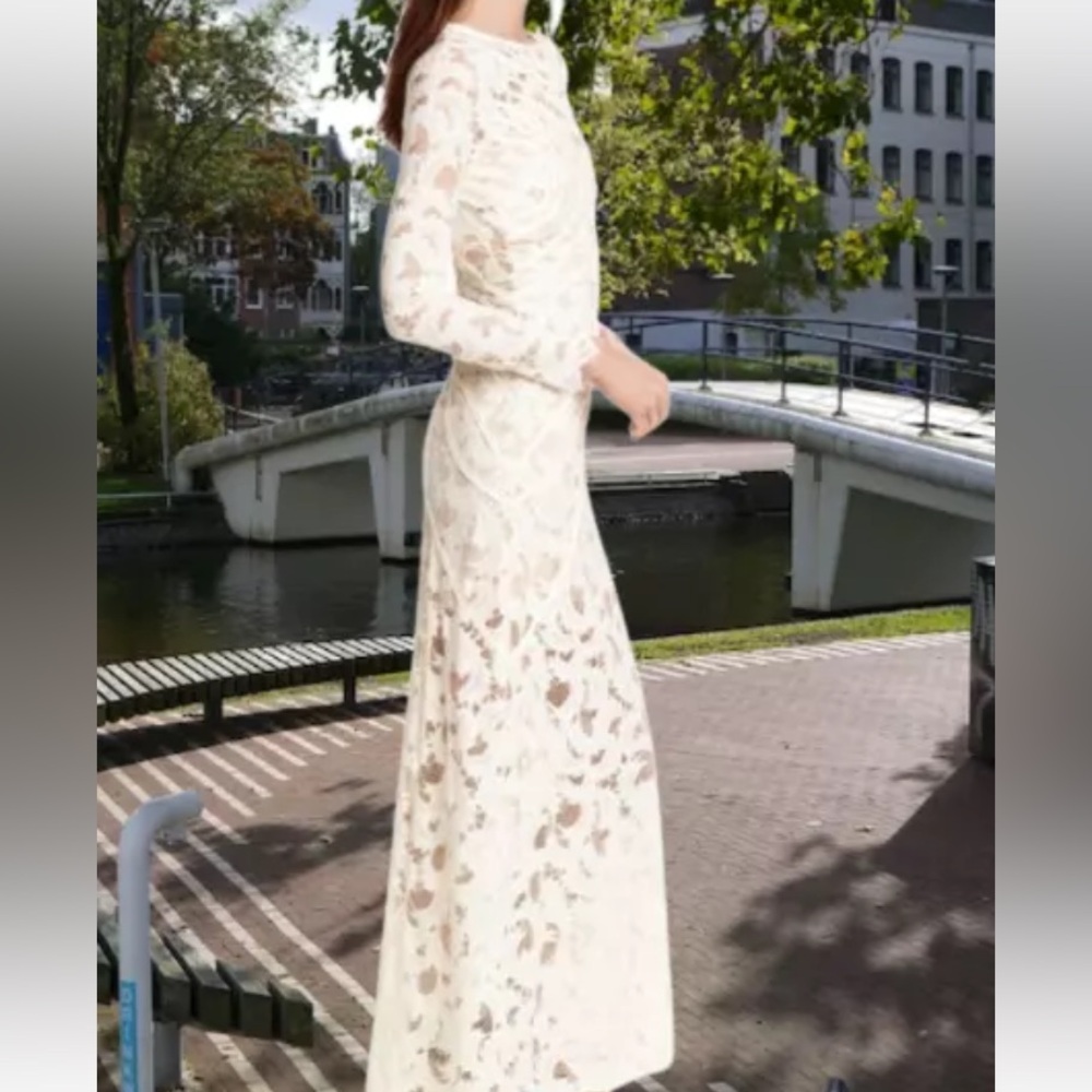 H&M Cream Lace Open Back Long Sleeve Maxi Dress NWT - Picture 3 of 15